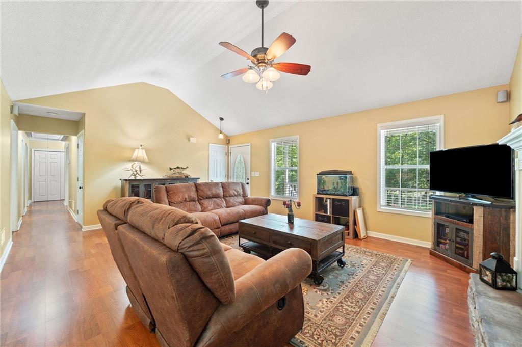 354 Kerry Drive, Jasper, Georgia image 4