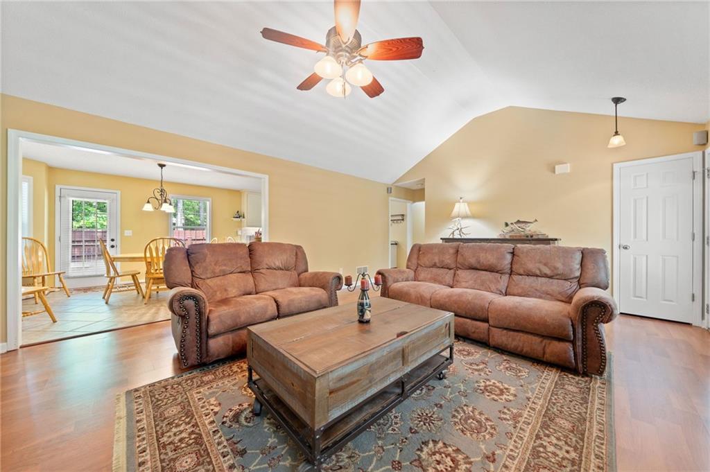 354 Kerry Drive, Jasper, Georgia image 5
