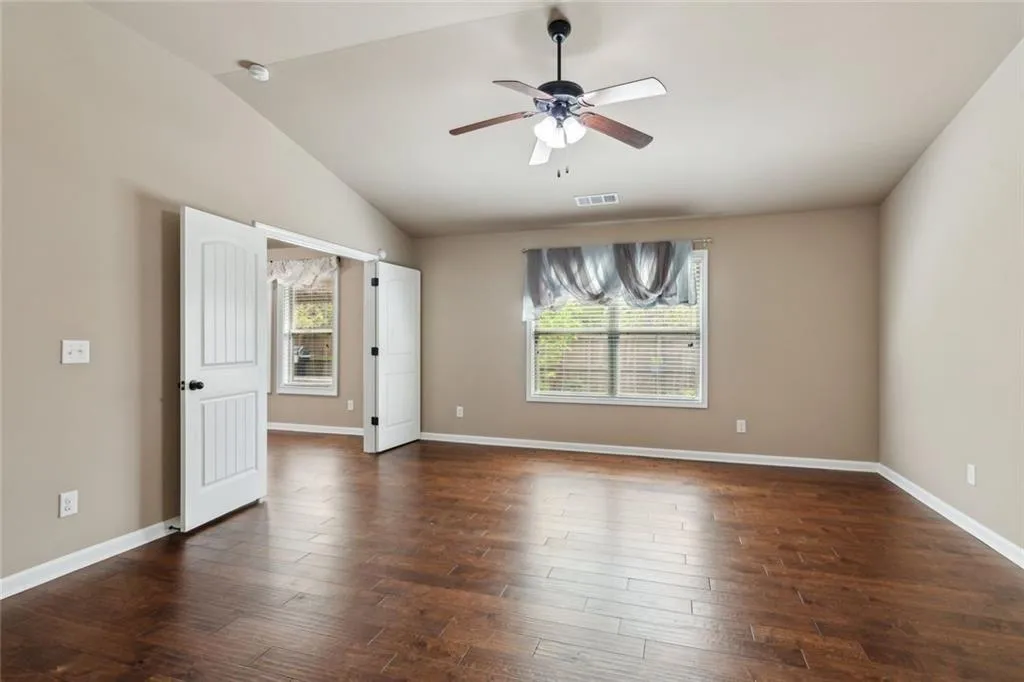 Cumming, Georgia 30028, United States, 4 Bedrooms Bedrooms, ,2 BathroomsBathrooms,Residential,Active,227473