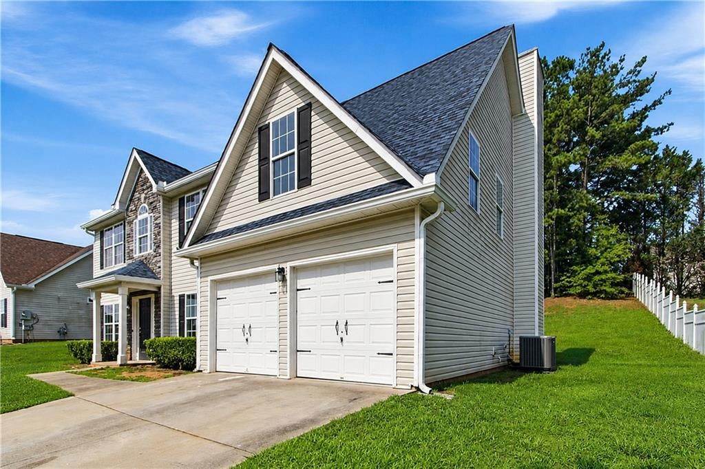 225 Avonlea Drive