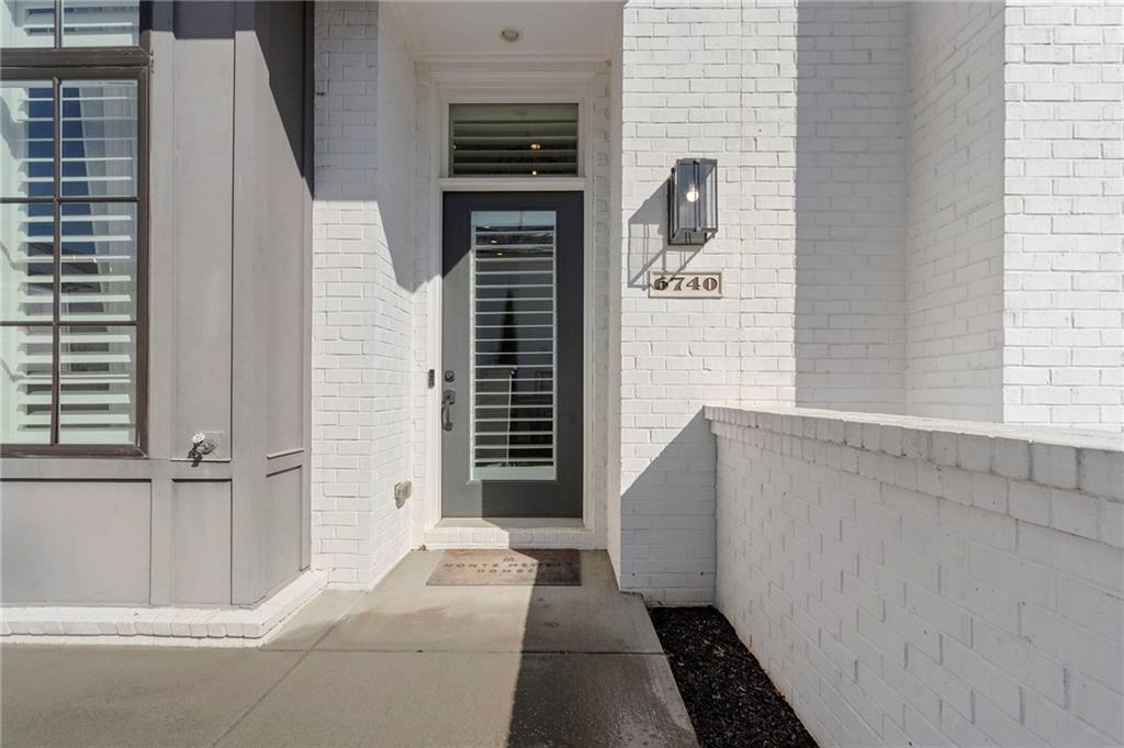 Photo of 6740 Avis Walk, Alpharetta, GA 30005 (MLS # 7840763)