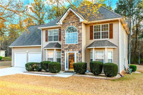 Homes For Sale - 128 Northtowne Cove<br/> Stockbridge, GA 30281