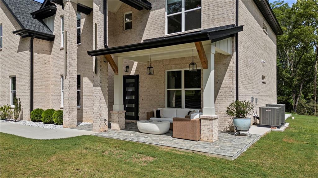 1437 Leach Drive