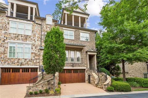 Townhouse For Sale - 2775 Paces Lookout Lane<br/> Atlanta, GA 30339