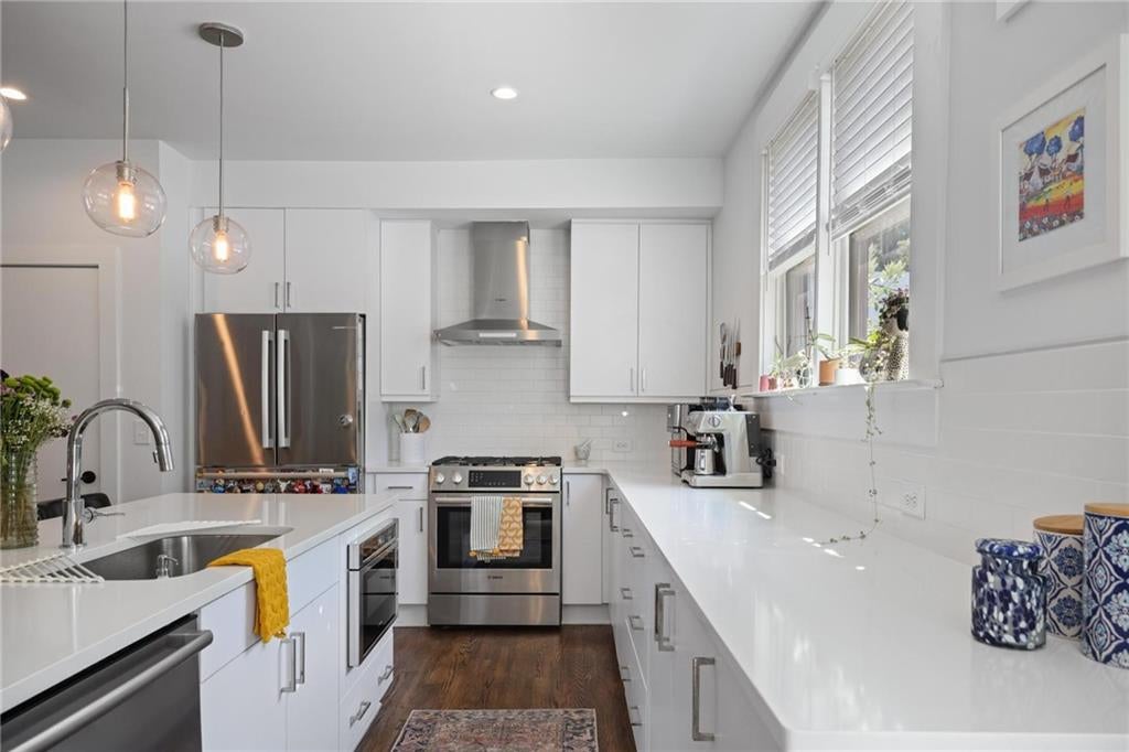 88 Peachtree Memorial Drive NW 2
