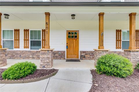 A home in Villa Rica