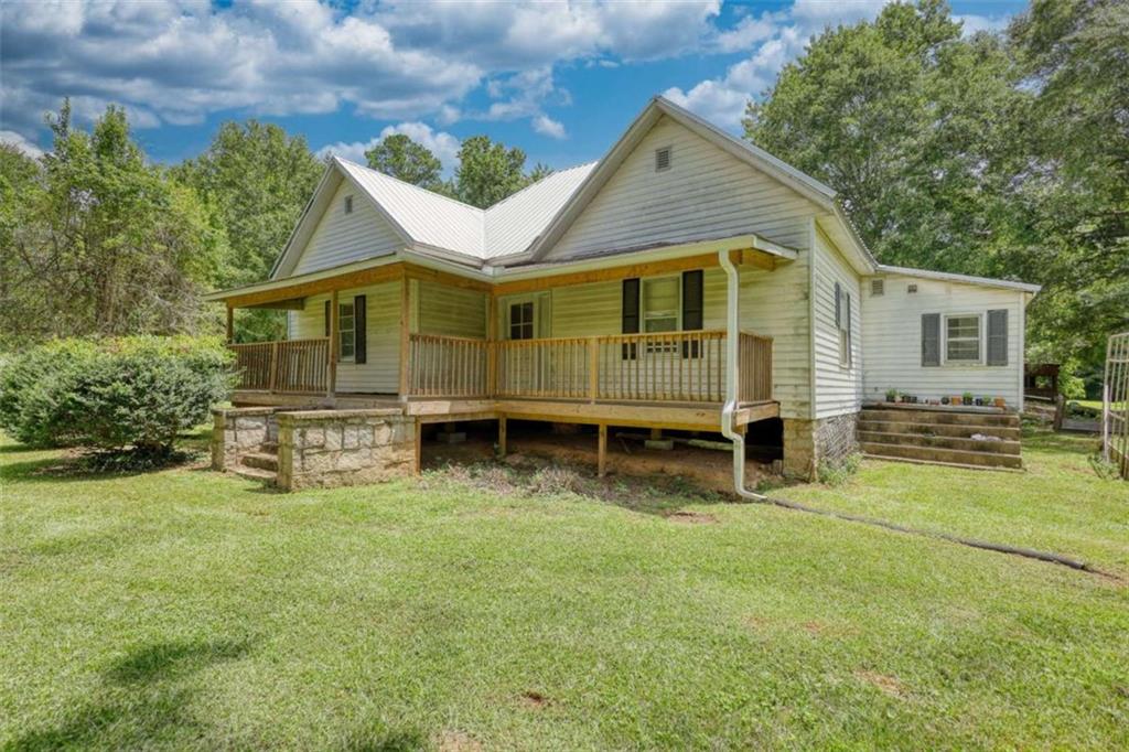 1218 Hull Rd