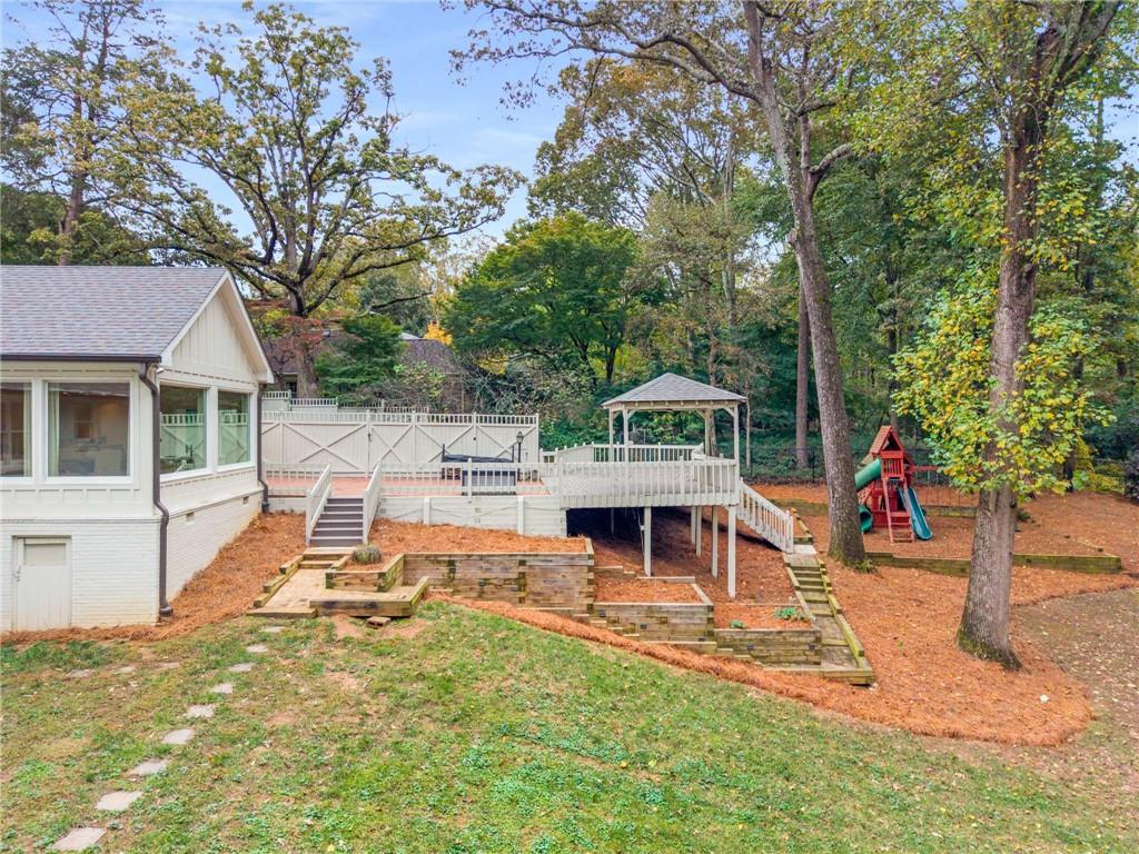 Fair Oaks Manor - Residential