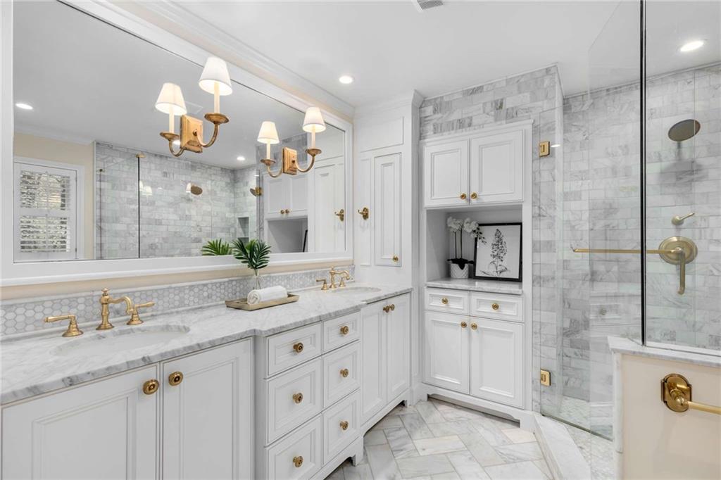 Fair Oaks Manor - Residential