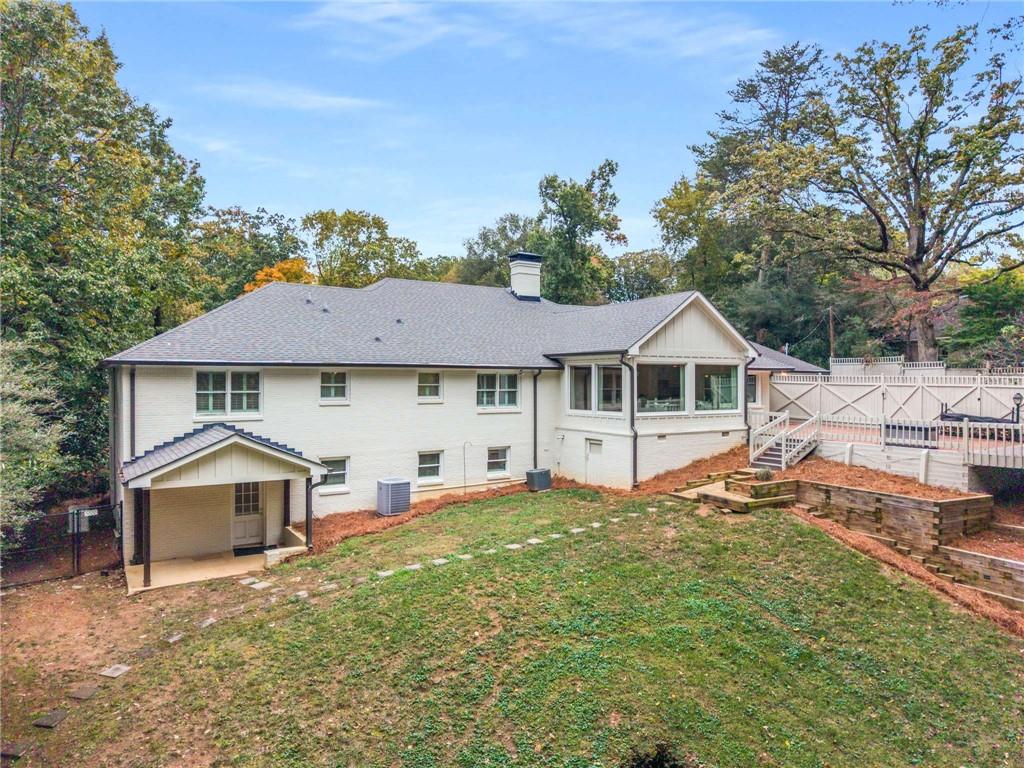 Fair Oaks Manor - Residential