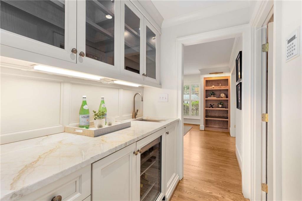 Fair Oaks Manor - Residential