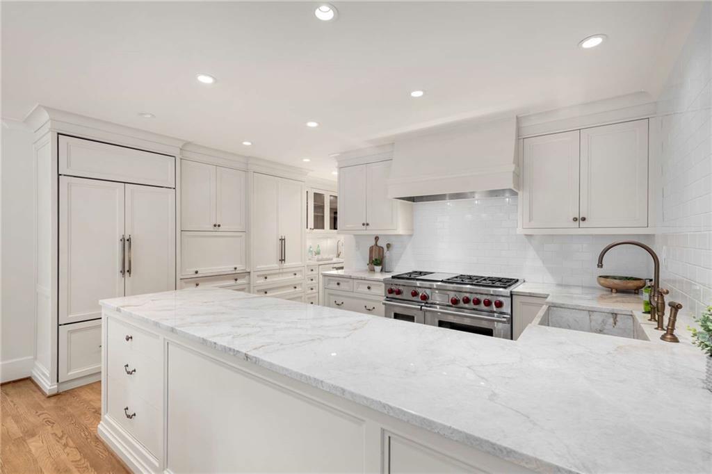 Fair Oaks Manor - Residential