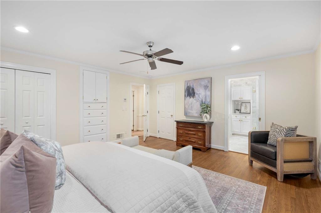 Fair Oaks Manor - Residential