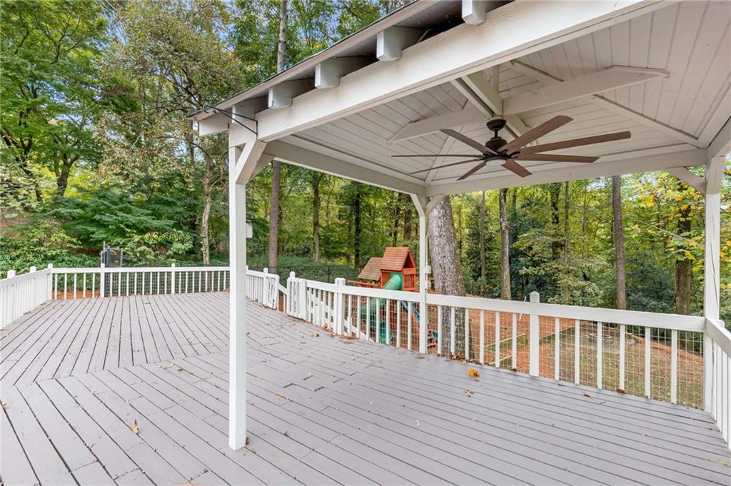 Fair Oaks Manor - Residential