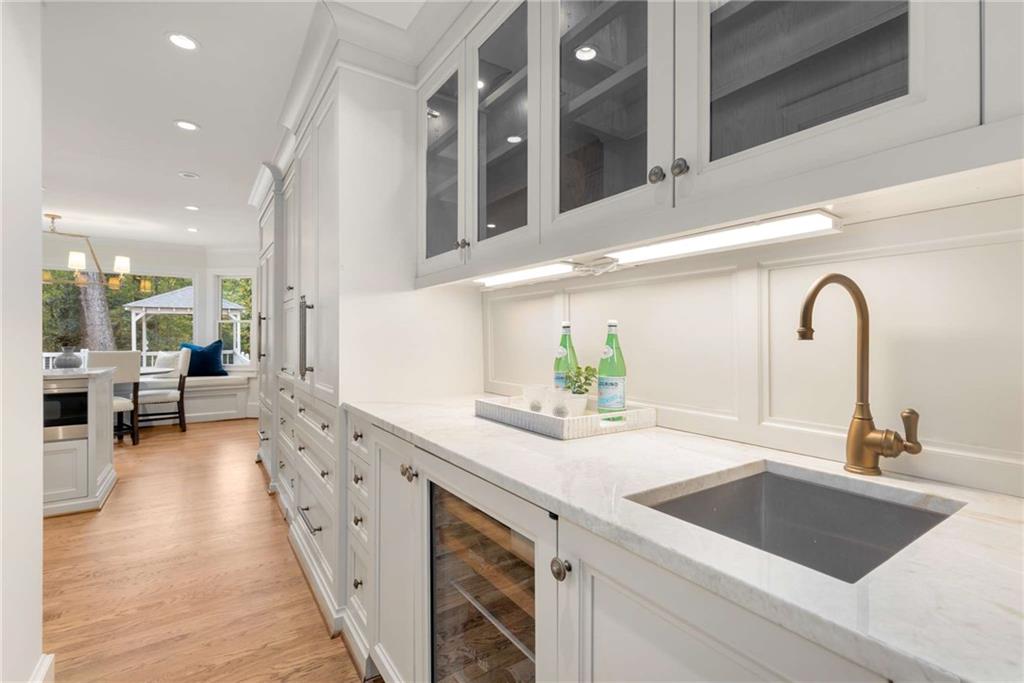 Fair Oaks Manor - Residential