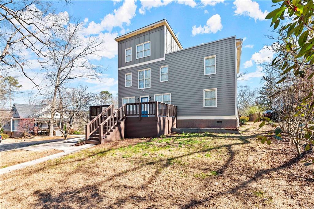 1524 N Ellington Street SE