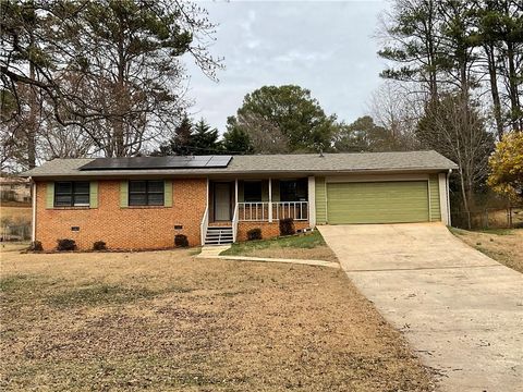 A home in Douglasville