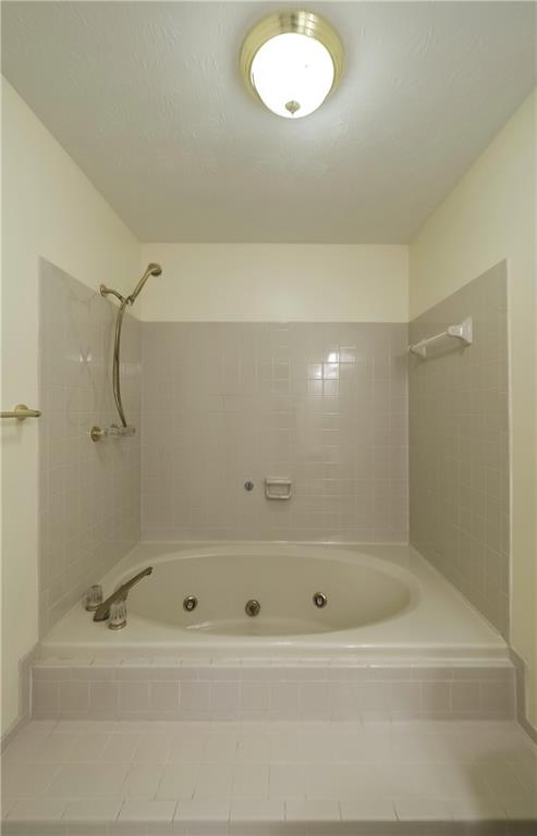 4703 Waverly Walk, Douglasville, Georgia image 29