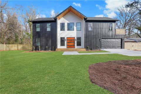 Homes For Sale - 2375 Browns Mill Road<br/> Atlanta, GA 30315