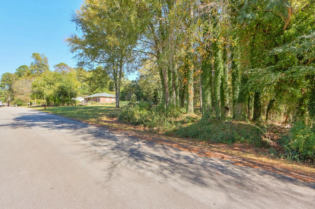 109 Greenwood Dr