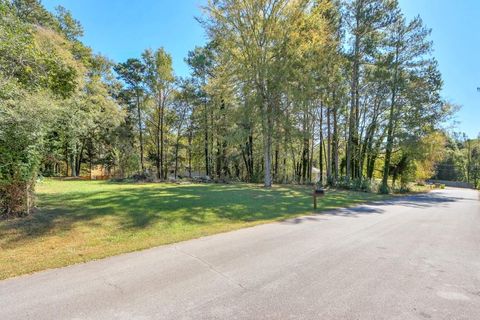 Vacant Land For Sale - 109 Greenwood Drive<br/> Stockbridge, GA 30281