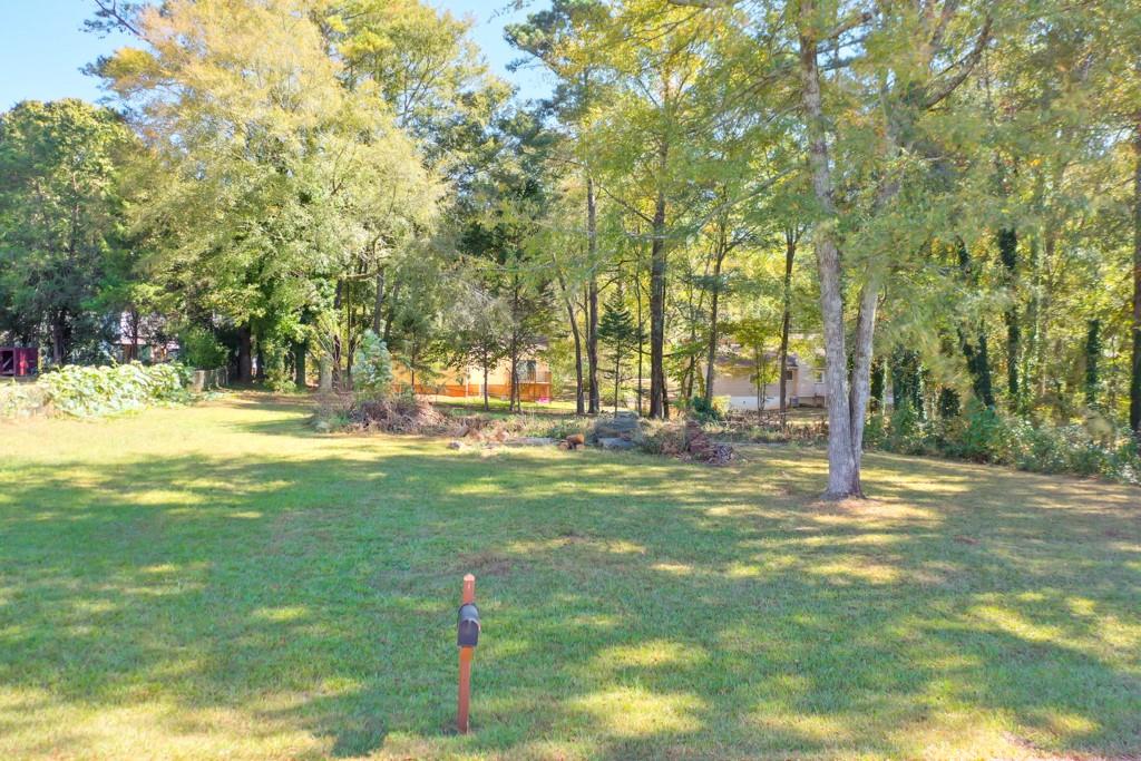 109 Greenwood Dr