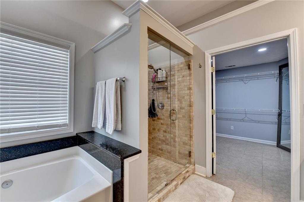 305 Morning Glen Drive, Suwanee, Georgia image 48