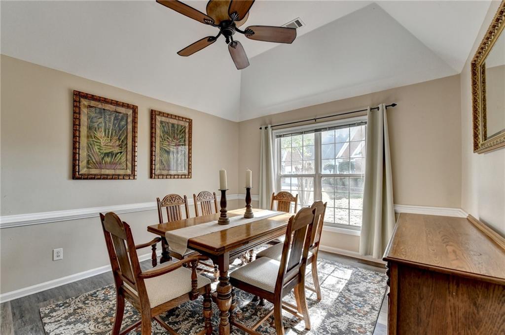 305 Morning Glen Drive, Suwanee, Georgia image 18