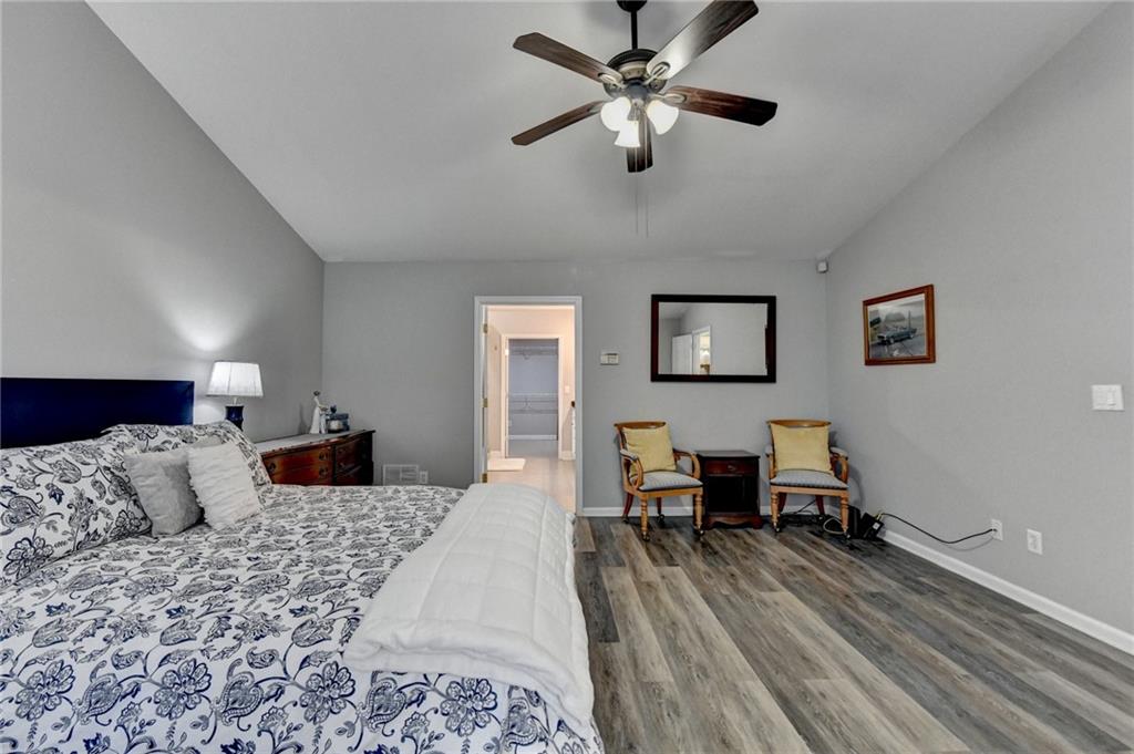 305 Morning Glen Drive, Suwanee, Georgia image 44