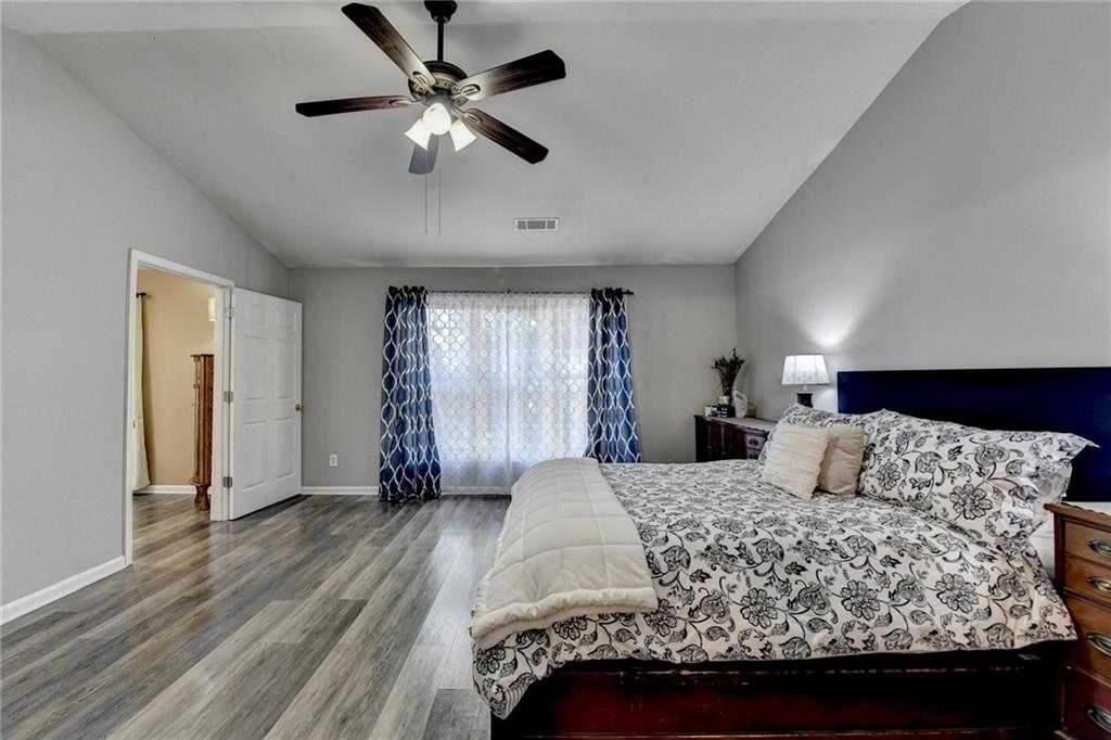 305 Morning Glen Drive, Suwanee, Georgia image 43