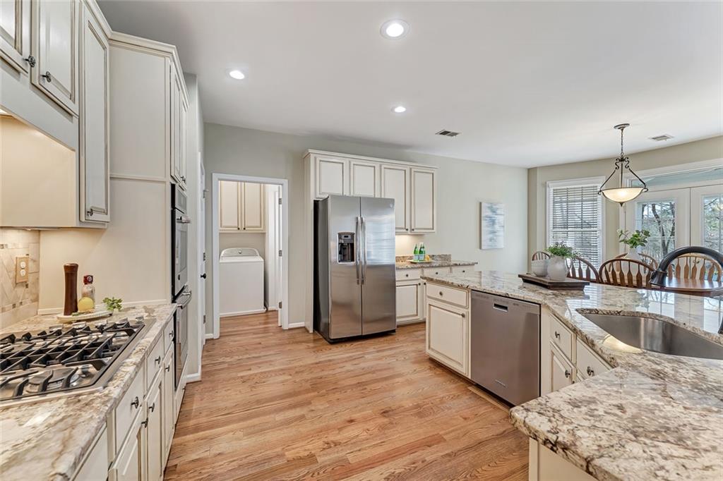 6320 Rutherford Place, Suwanee, Georgia image 6