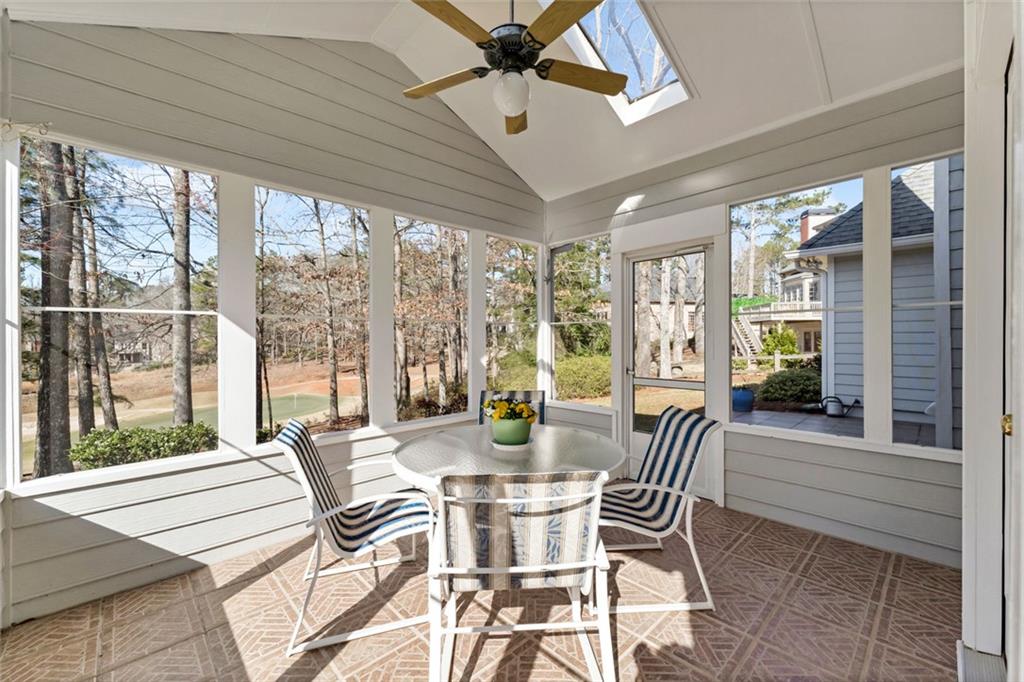 6320 Rutherford Place, Suwanee, Georgia image 11