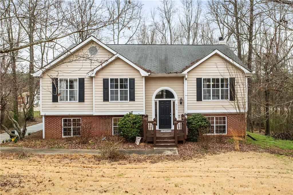 Photo 1 of 28 — 4710 Wheeler Creek Drive, Hoschton, GA 30548