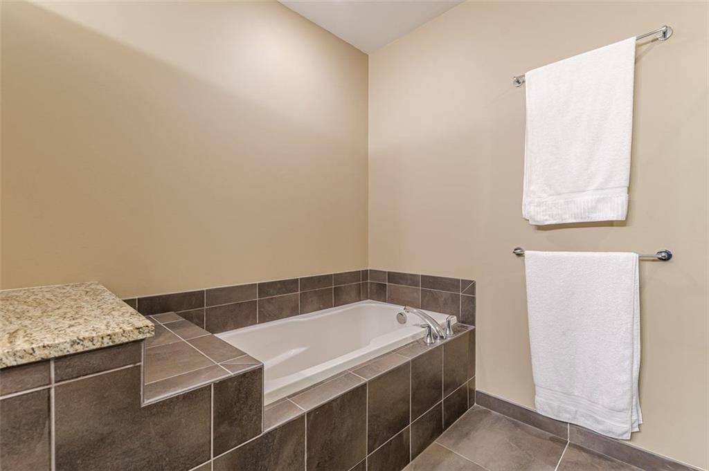 1080 NE Peachtree Street #2802, Atlanta, Georgia image 13