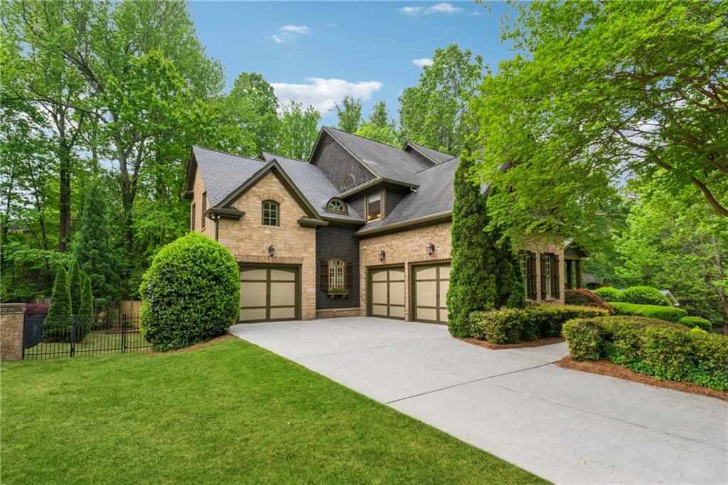 2551 Raintree Drive, Atlanta, Georgia image 4