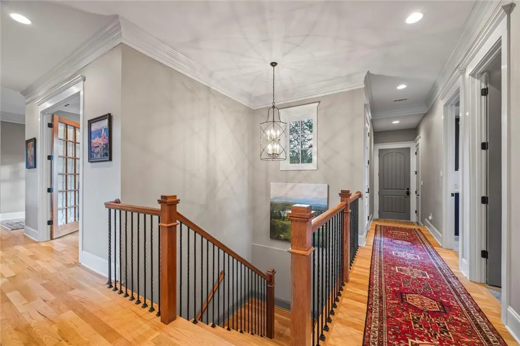 Toccoa, Georgia 30577, United States, 5 Bedrooms Bedrooms, ,4 BathroomsBathrooms,Residential,Active,254771