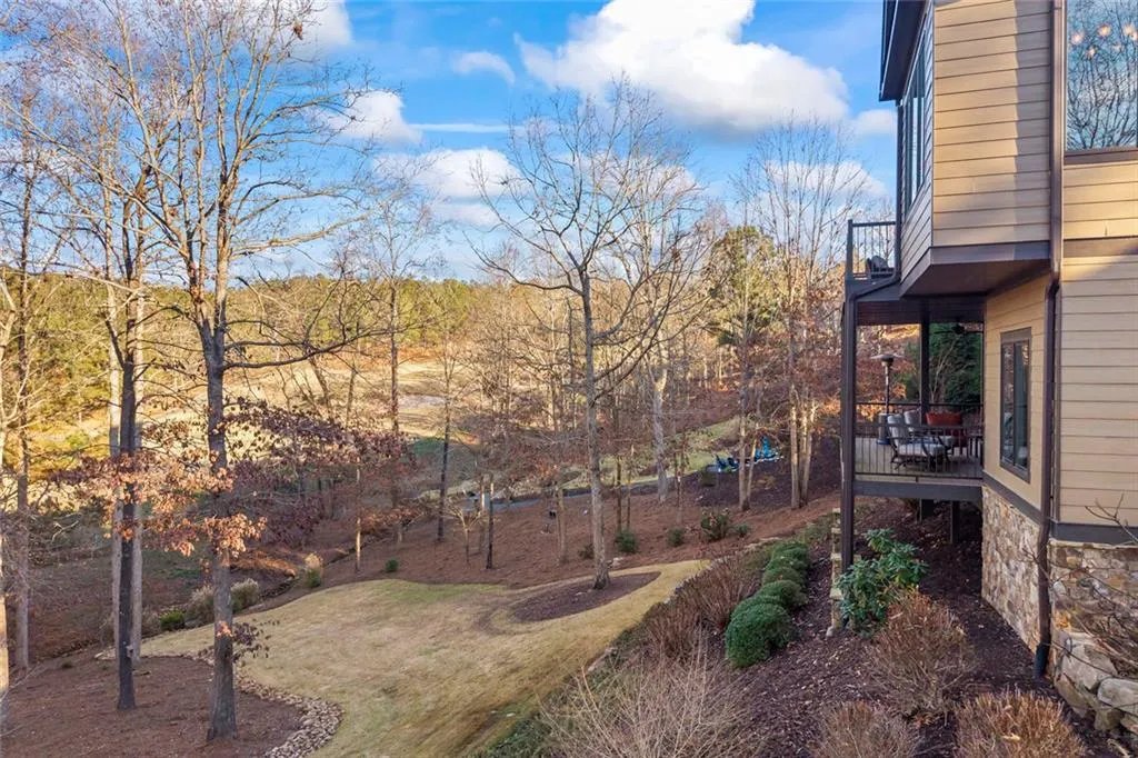 Toccoa, Georgia 30577, United States, 5 Bedrooms Bedrooms, ,4 BathroomsBathrooms,Residential,Active,254771