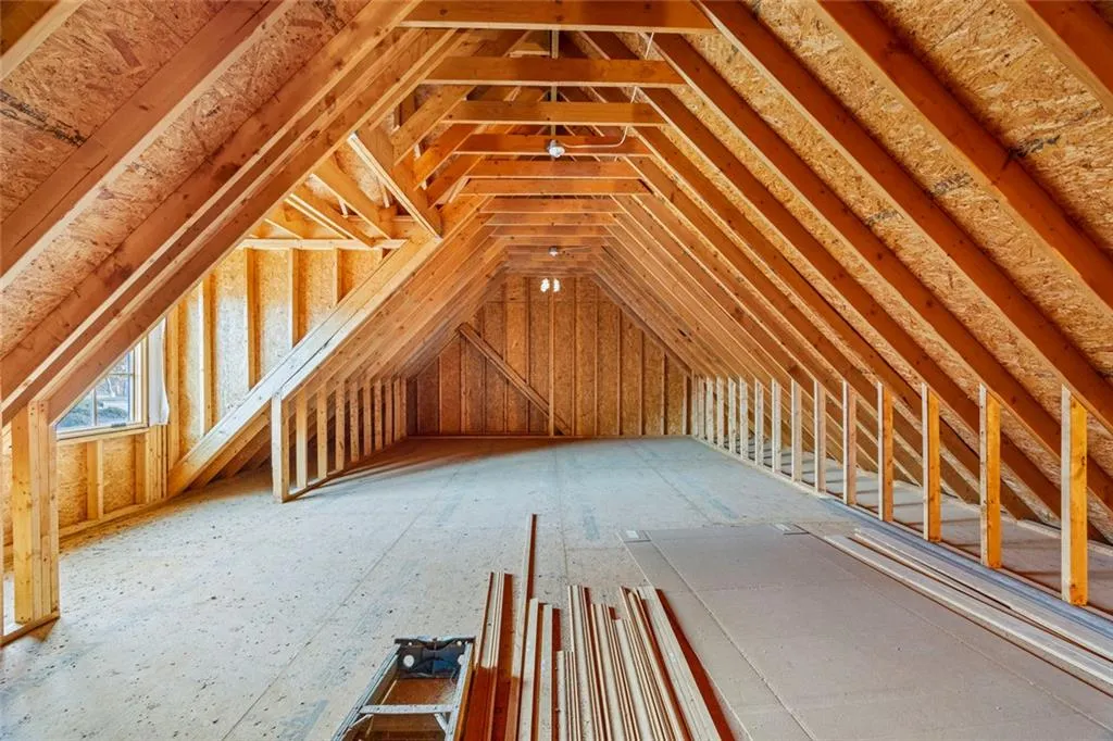 Toccoa, Georgia 30577, United States, 5 Bedrooms Bedrooms, ,4 BathroomsBathrooms,Residential,Active,254771