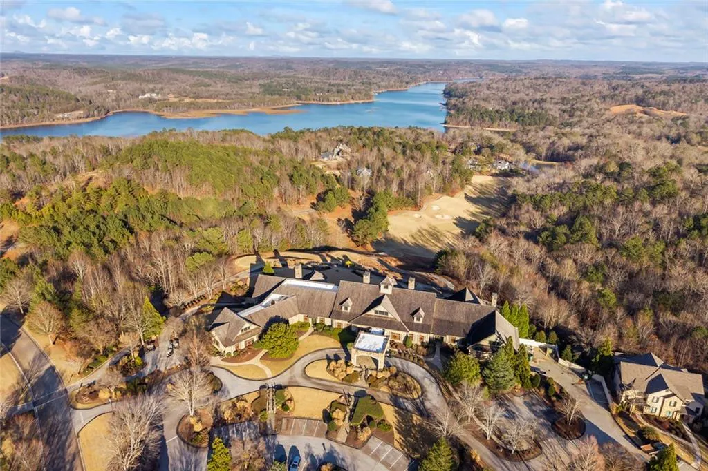 Toccoa, Georgia 30577, United States, 5 Bedrooms Bedrooms, ,4 BathroomsBathrooms,Residential,Active,254771