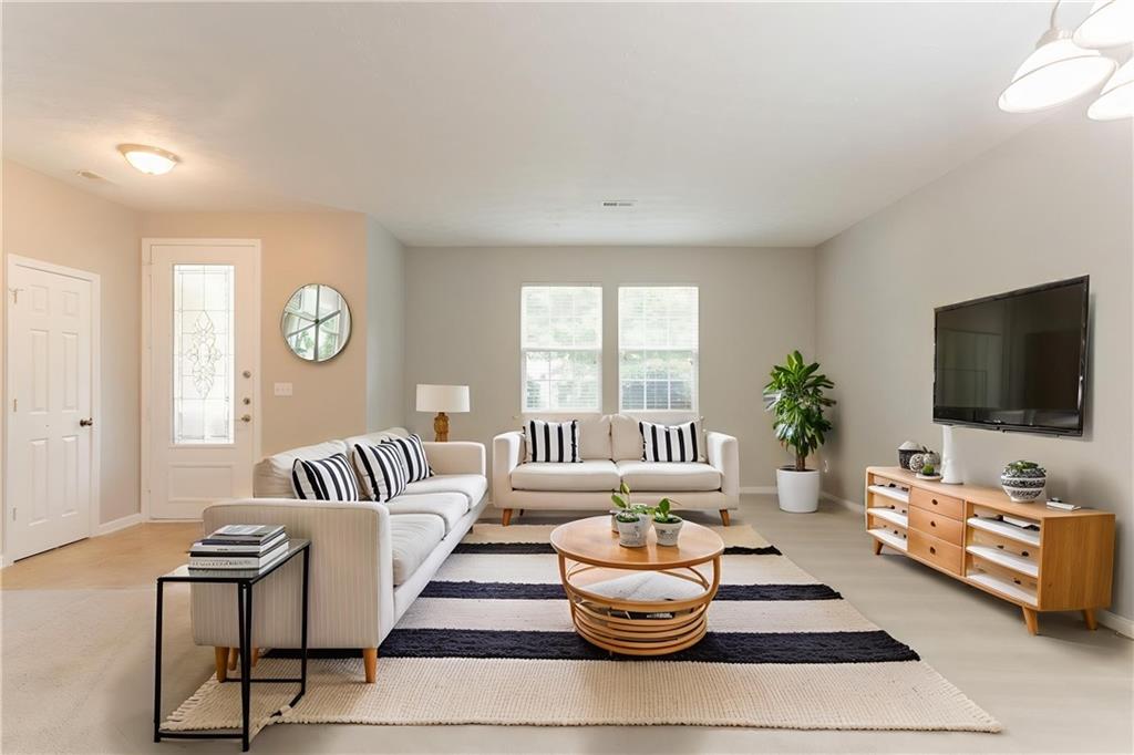 2877 Brookford Lane SW