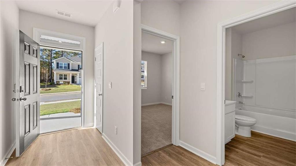 306 Friendship Oak Way