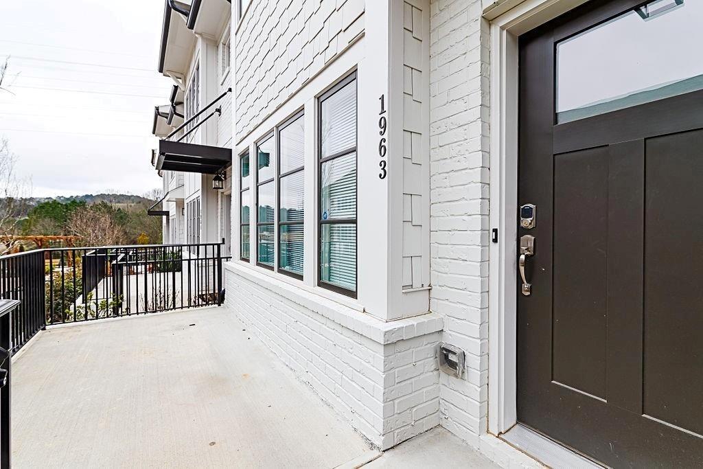 1963 Summit Trace NW