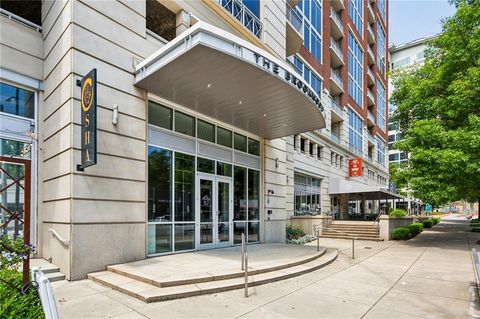 Condominium in Atlanta GA 1820 Peachtree Street.jpg