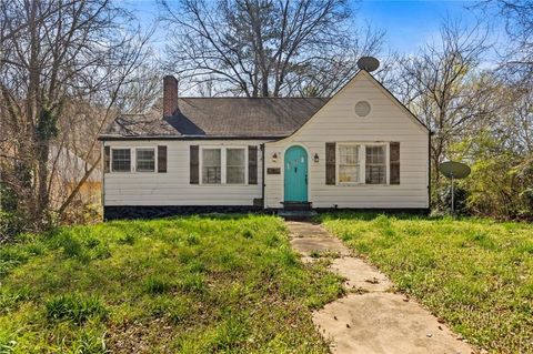 16 Grove Park Place NW Atlanta GA 30318