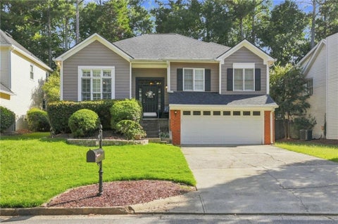 Homes For Sale - 8965 Club River Drive<br/> Roswell, GA 30076