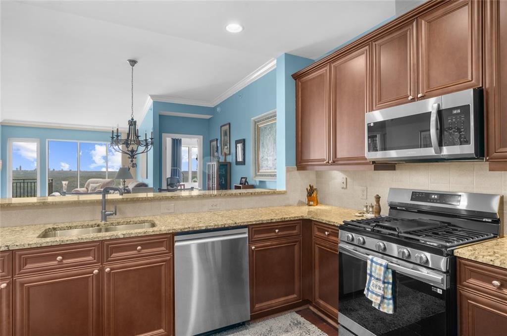 2950 Mount Wilkinson Parkway SE 813