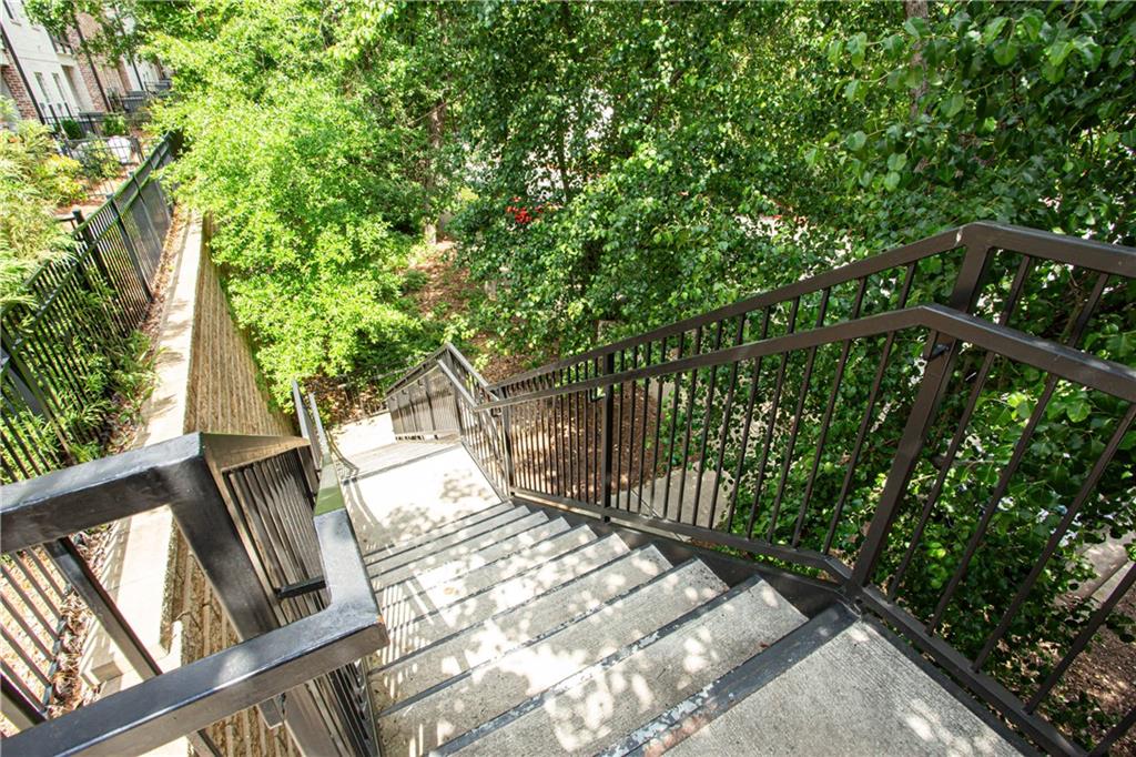 423 Burton Drive, Alpharetta, Georgia image 42