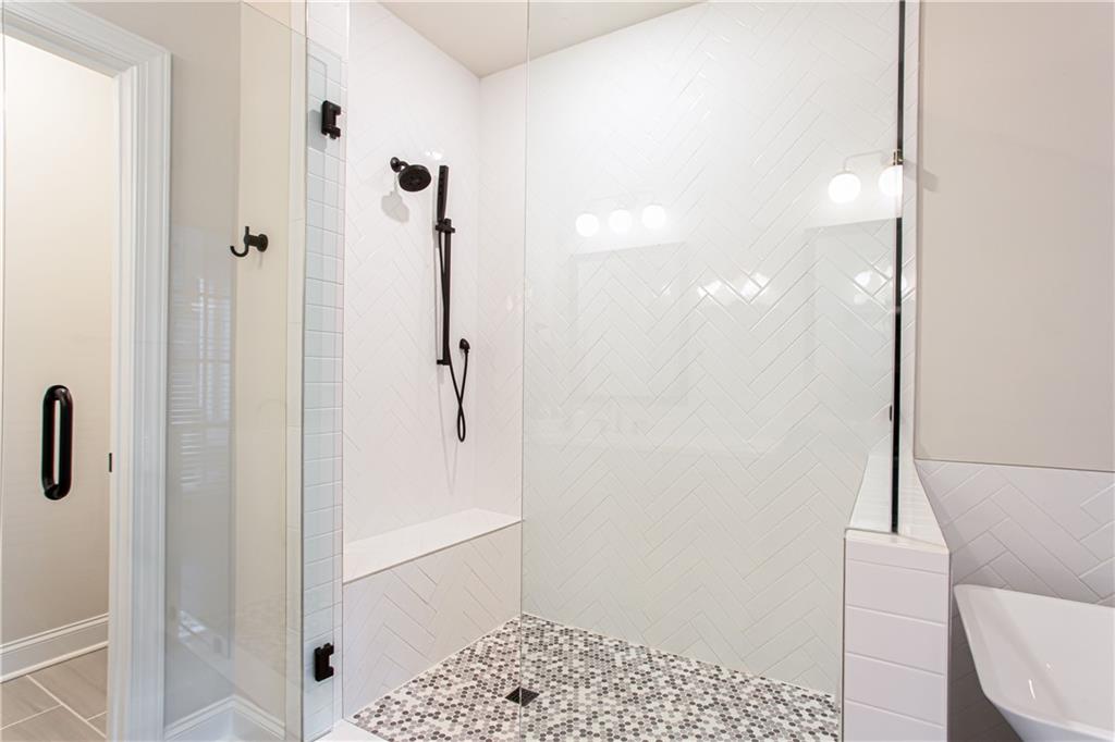 423 Burton Drive, Alpharetta, Georgia image 25