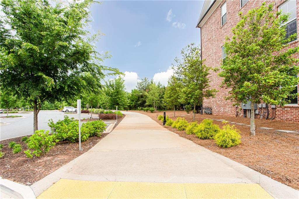 423 Burton Drive, Alpharetta, Georgia image 44