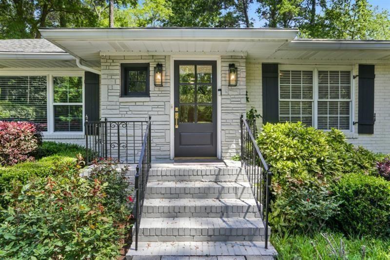 3911 Wieuca Road NE